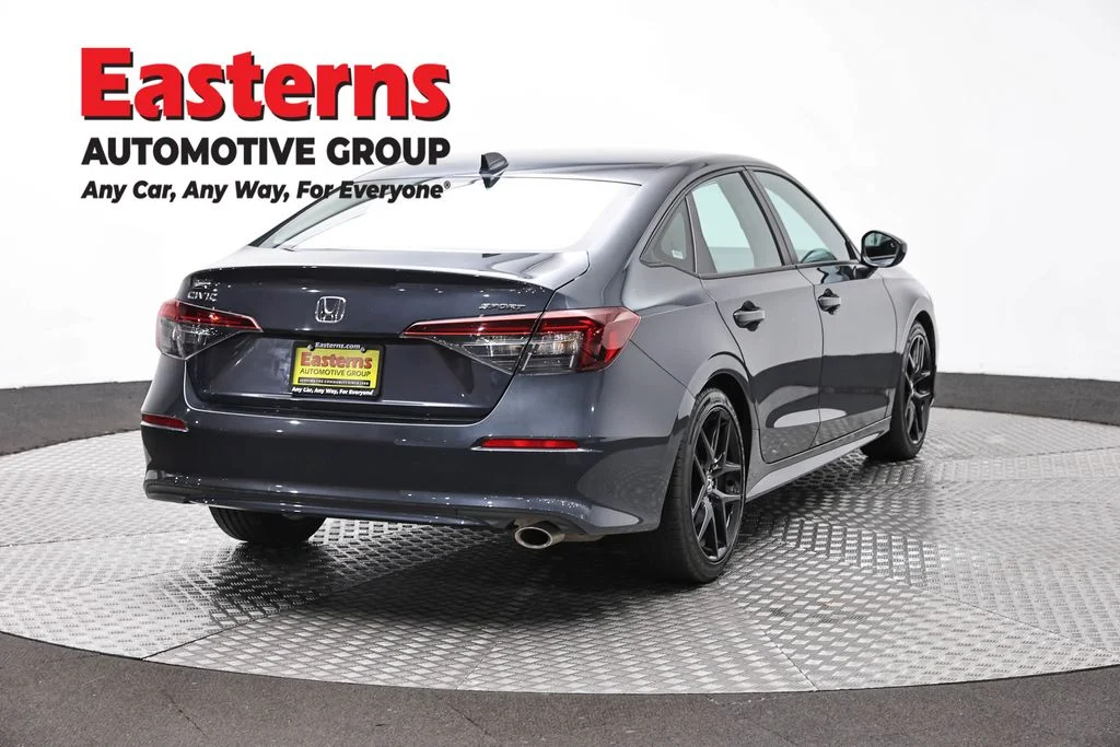 Used 2025 Gray Honda Sport image 5