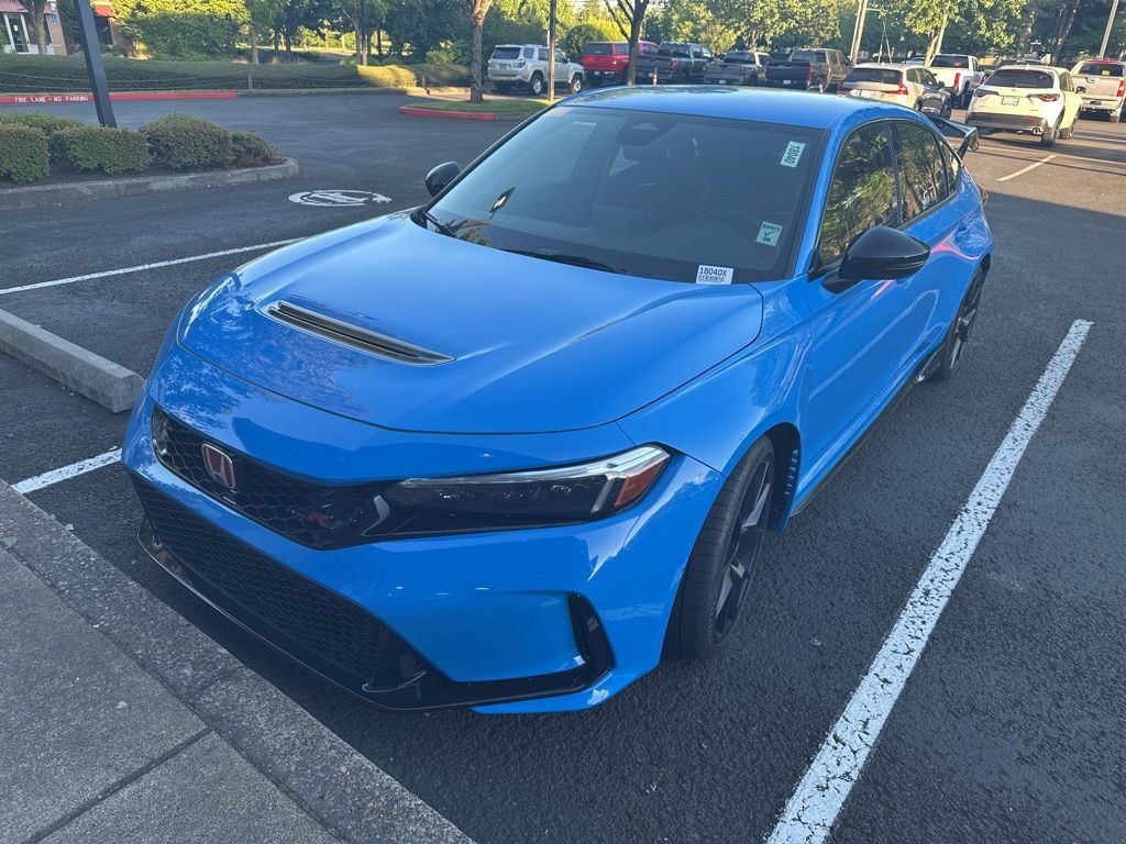 Used 2025 Boost Blue Pearl Honda  image 2