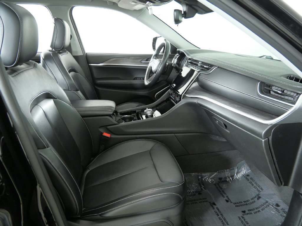Used 2021 Black Jeep Limited image 18