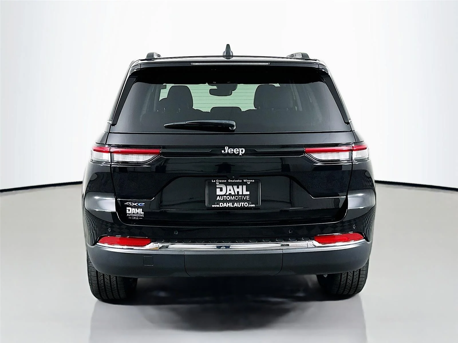 Used 2022 Black Jeep 4DR 4WD image 12