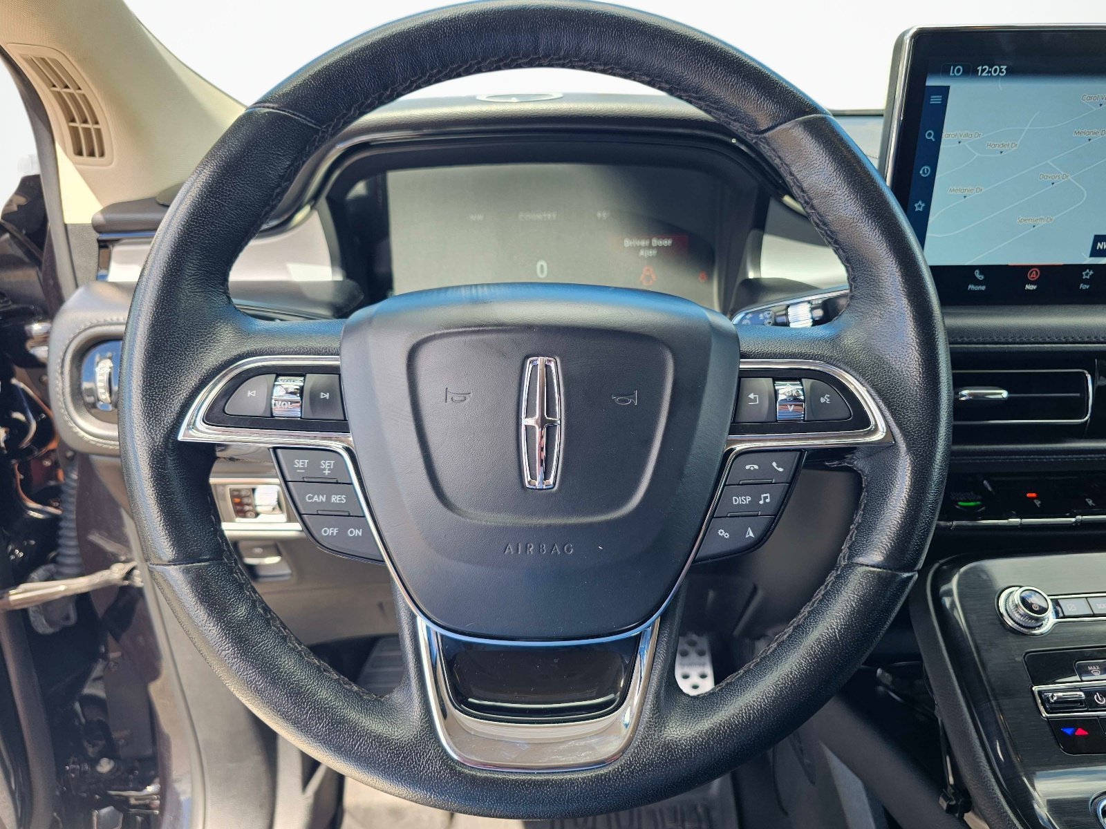 Used 2022  Lincoln Standard image 19