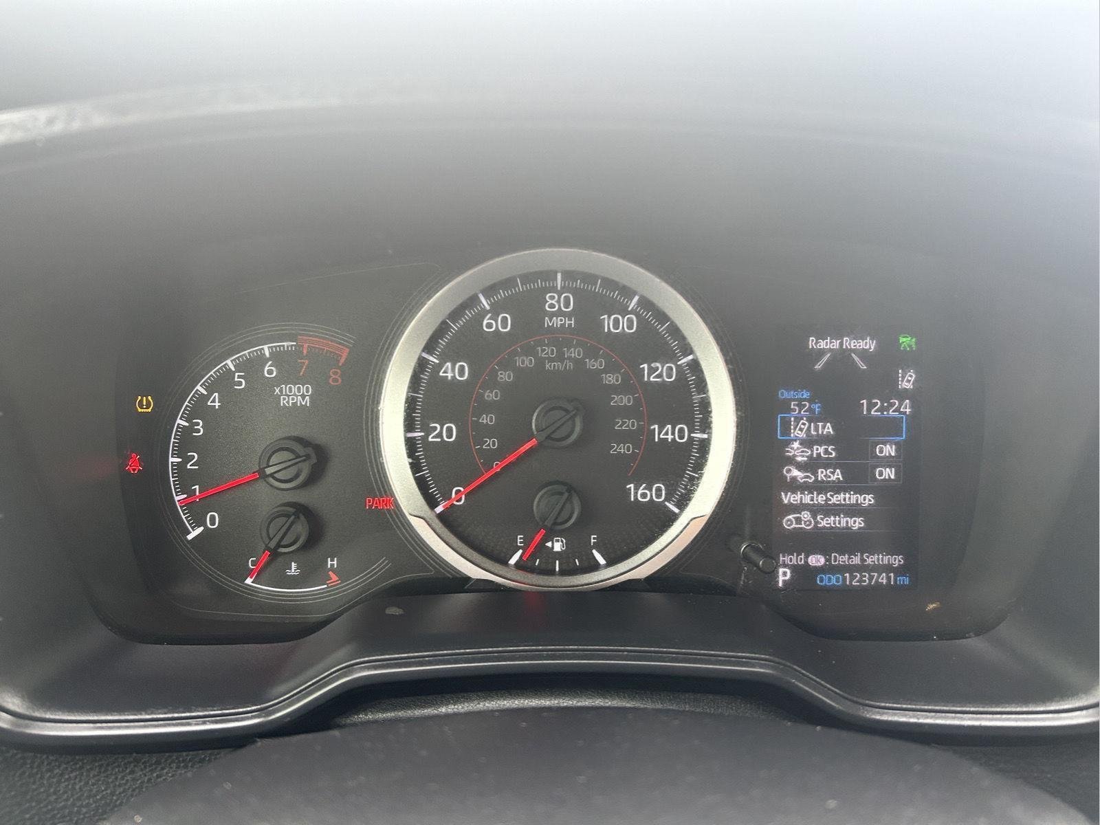 Used 2020 Toyota Corolla SE with VIN JTDS4RCE8LJ050930 for sale in Kansas City