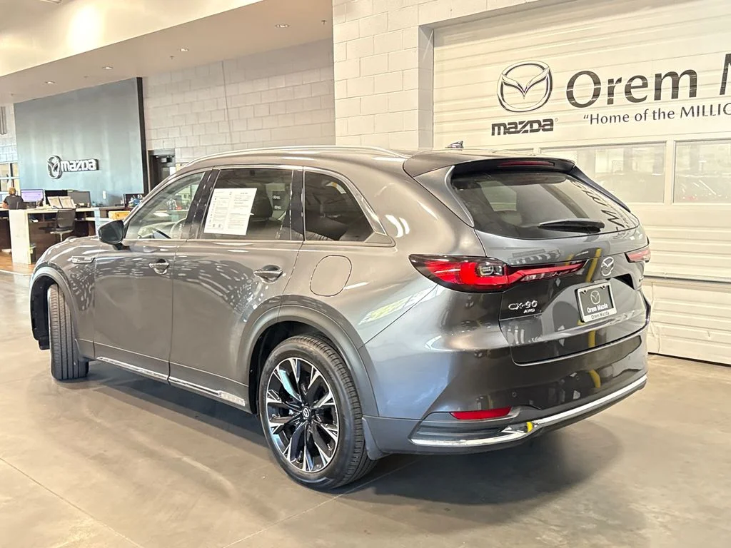 Certified Used 2024 Gray Mazda Premium image 27