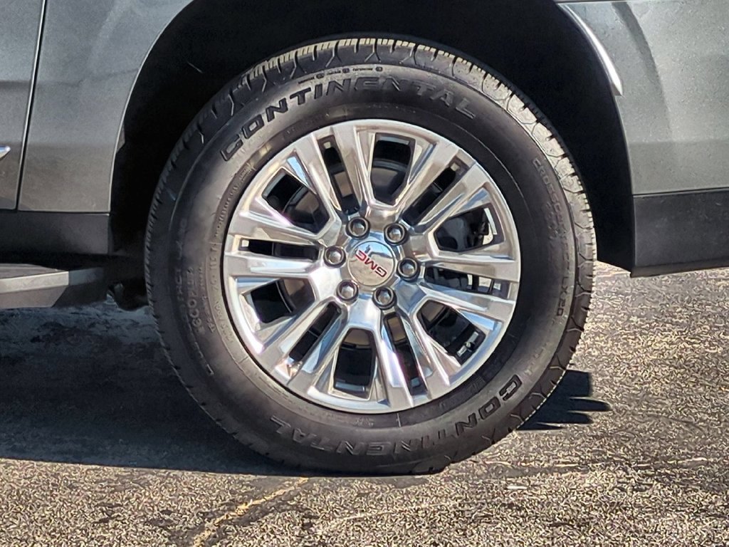 2026 GMC Yukon XL Denali - Photo 40