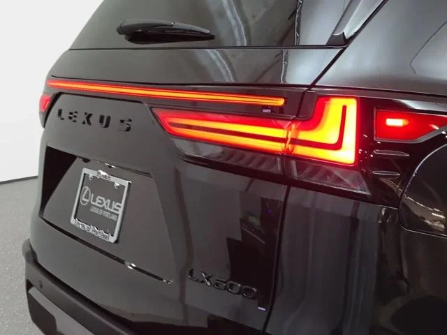 2026 Lexus LX 600 Luxury - Photo 39