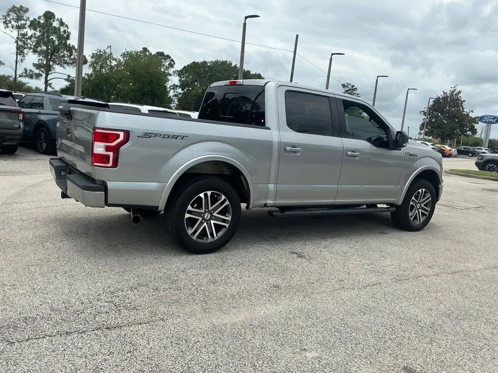 Used 2020 Silver Ford XLT image 19