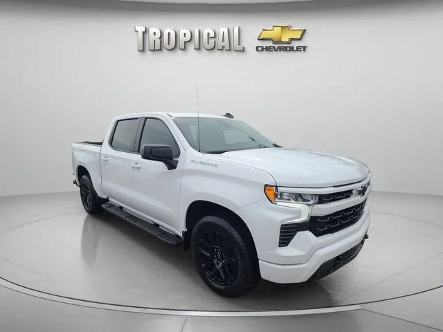 New 2026 Summit White Chevrolet RST image 7