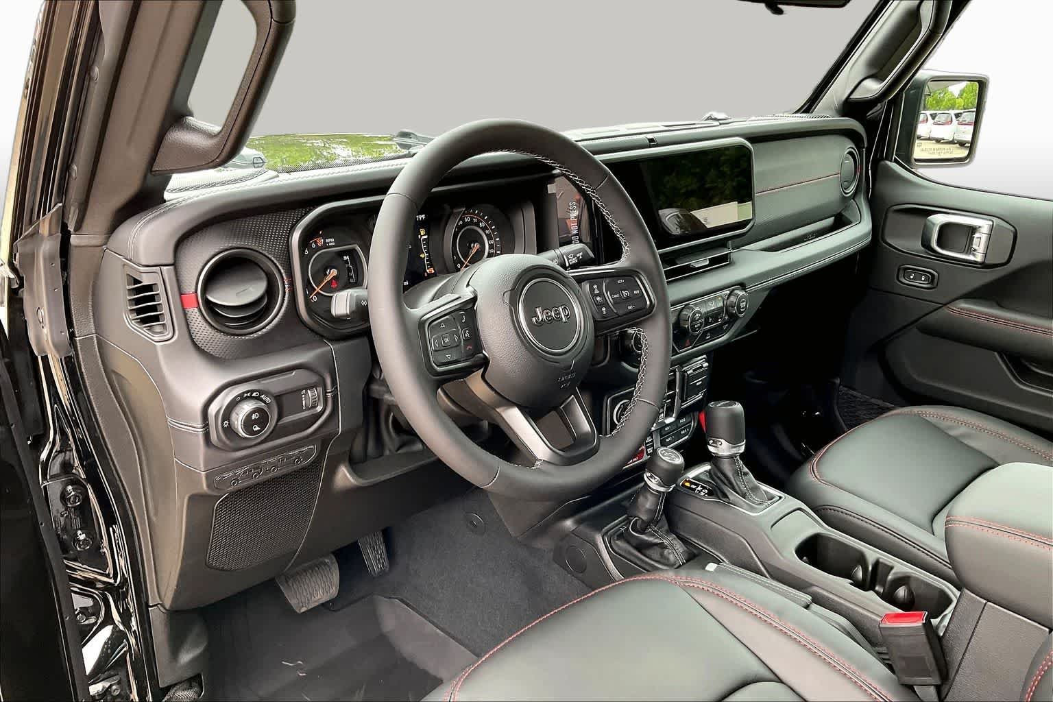 New 2026 Black Clear-Coat Exterior Paint Jeep Rubicon image 8