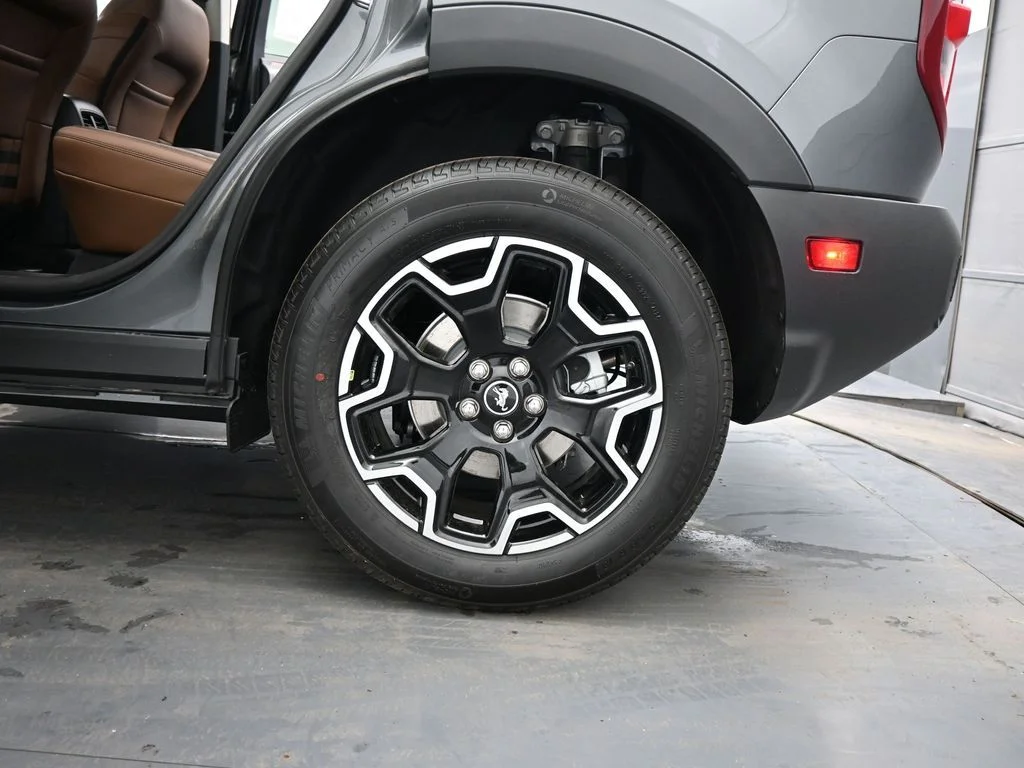 2025 Ford Bronco Sport Outer Banks - Photo 25
