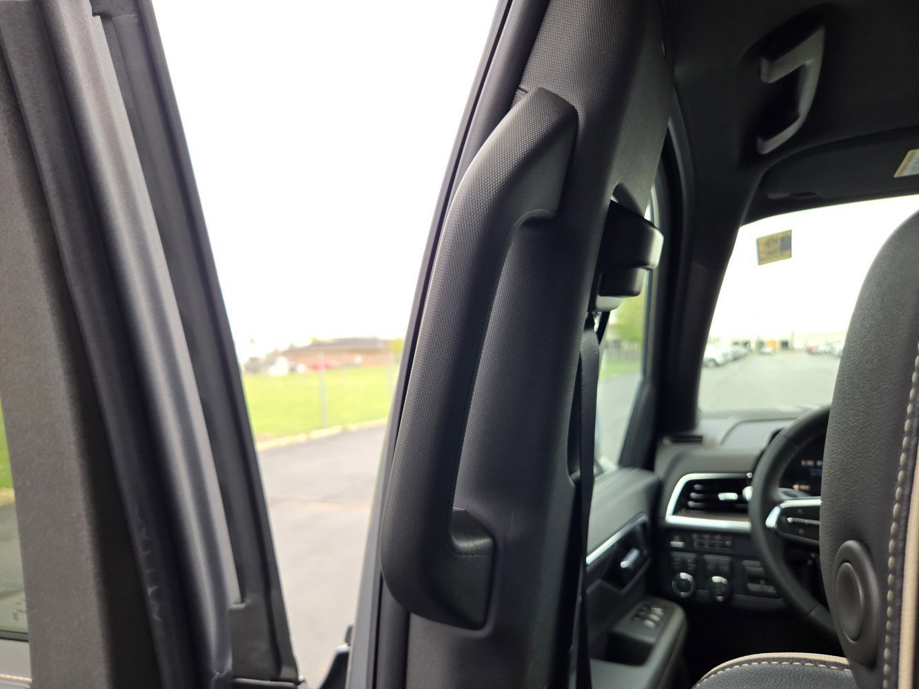 2026 Chevrolet Suburban Premier - Photo 20