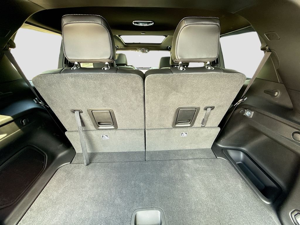 New 2026 Baltic Gray Metallic Clearcoat Jeep Limited image 28