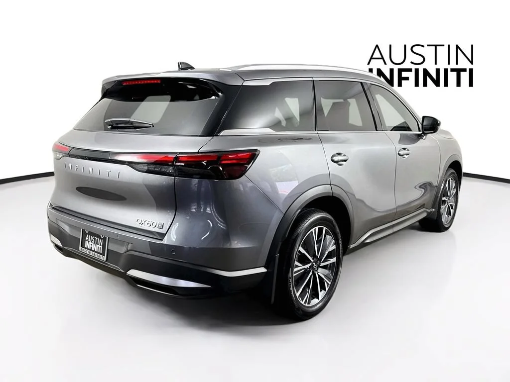 Certified Used 2027 Gray INFINITI LUXE image 10