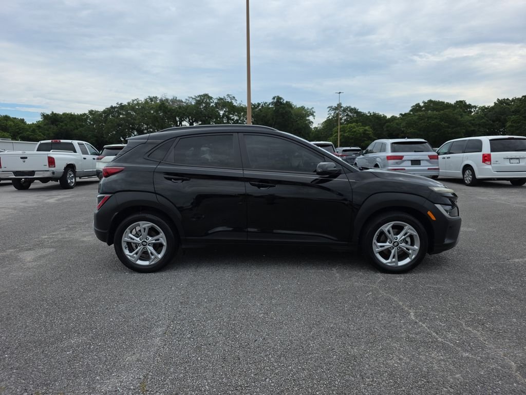 Used 2023 Abyss Black Pearl Hyundai SEL image 9
