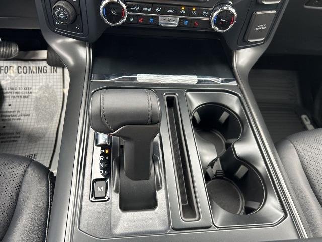 New 2026 Oxford White Ford Lariat image 80