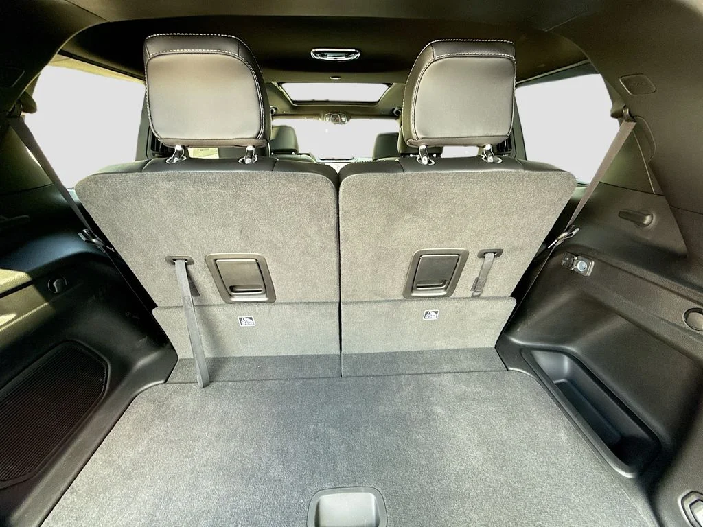 New 2026 Baltic Gray Metallic Clearcoat Jeep Limited image 28