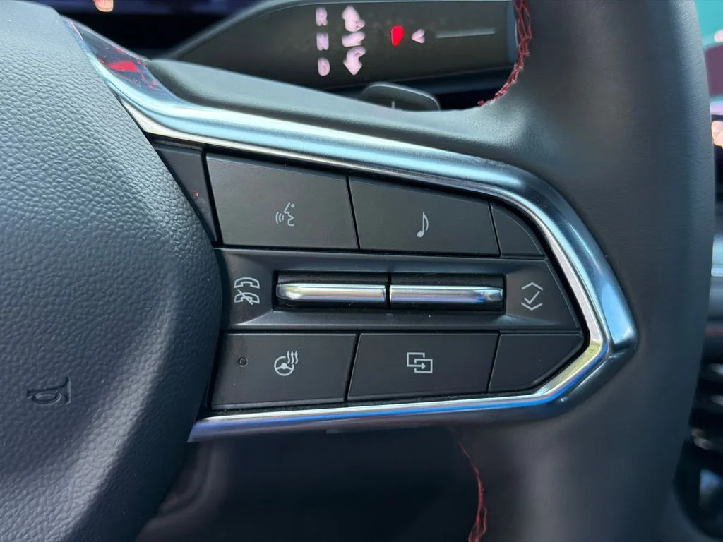 Used 2025 Gray Chevrolet RST image 26