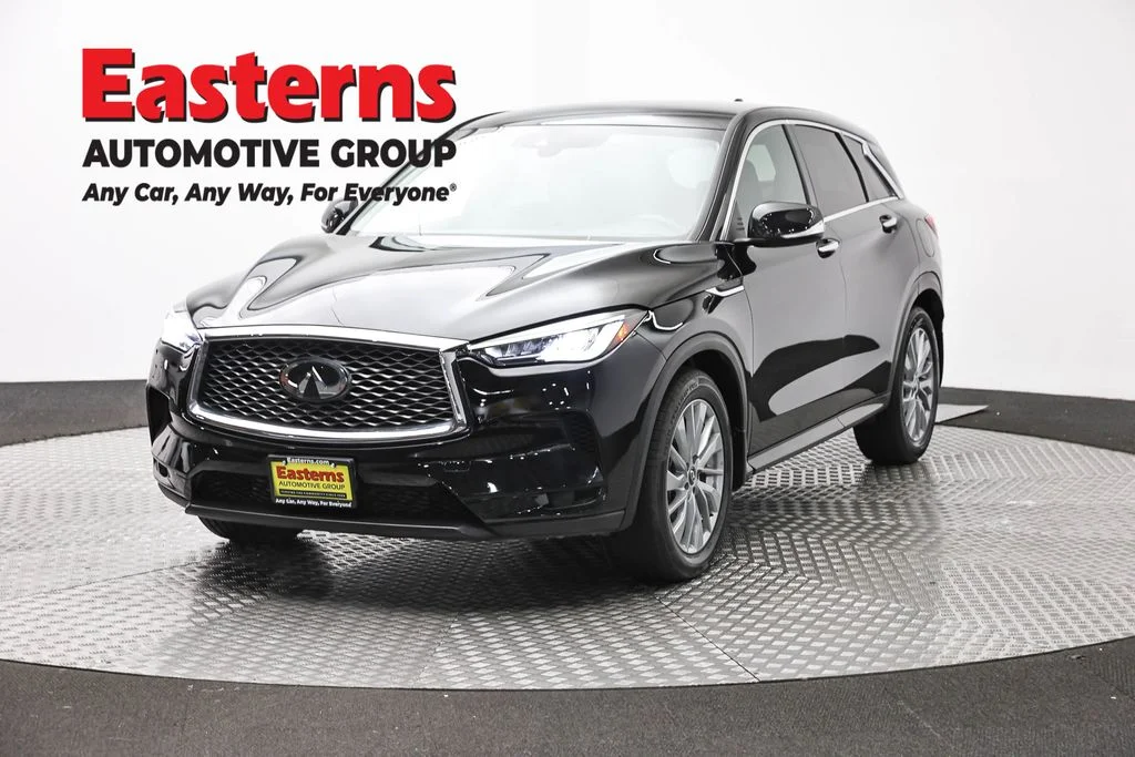 Used 2023 Black INFINITI PURE image 1
