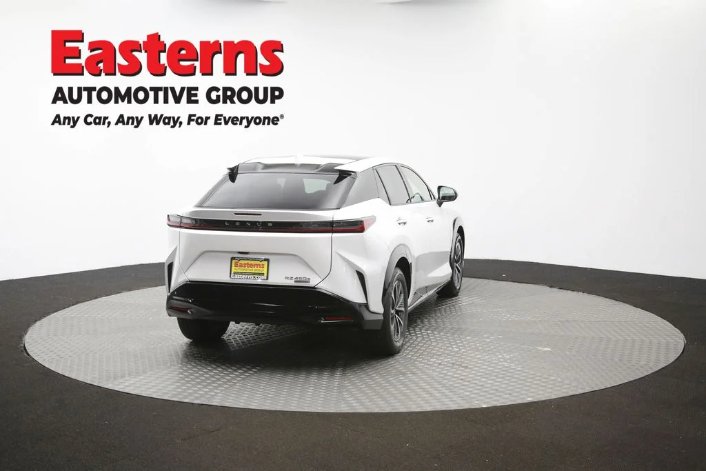 Used 2023 White Lexus 450e Premium image 40