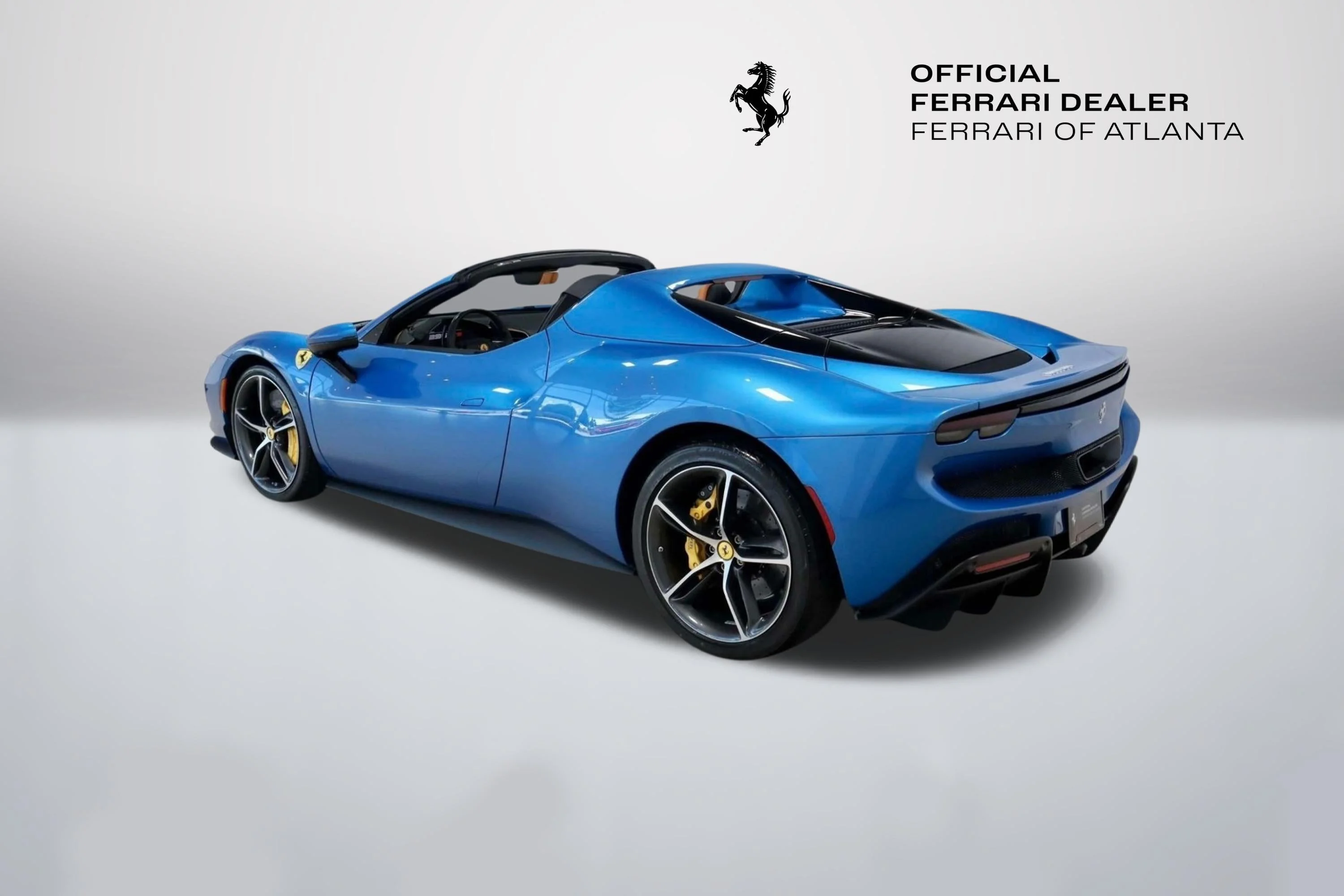 Certified Used 2024 Blu Corsa Ferrari  image 3