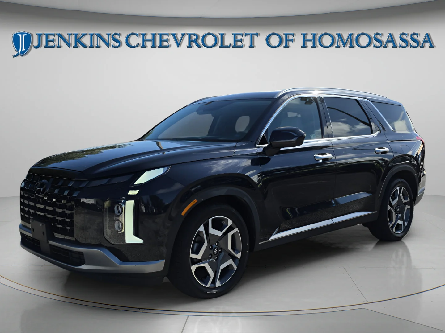 Used 2024 Moonlight Cloud Hyundai Limited image 10