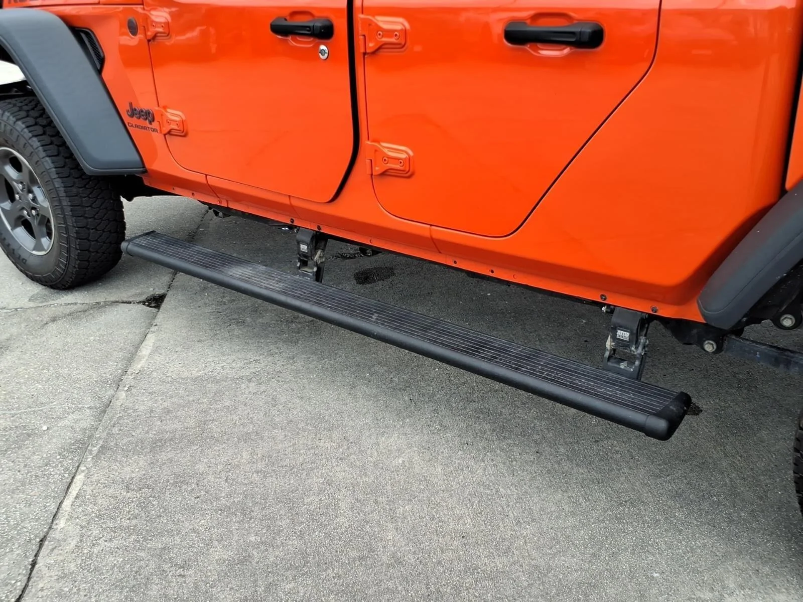 Used 2020 Punkn Metallic Clearcoat Jeep Rubicon image 4