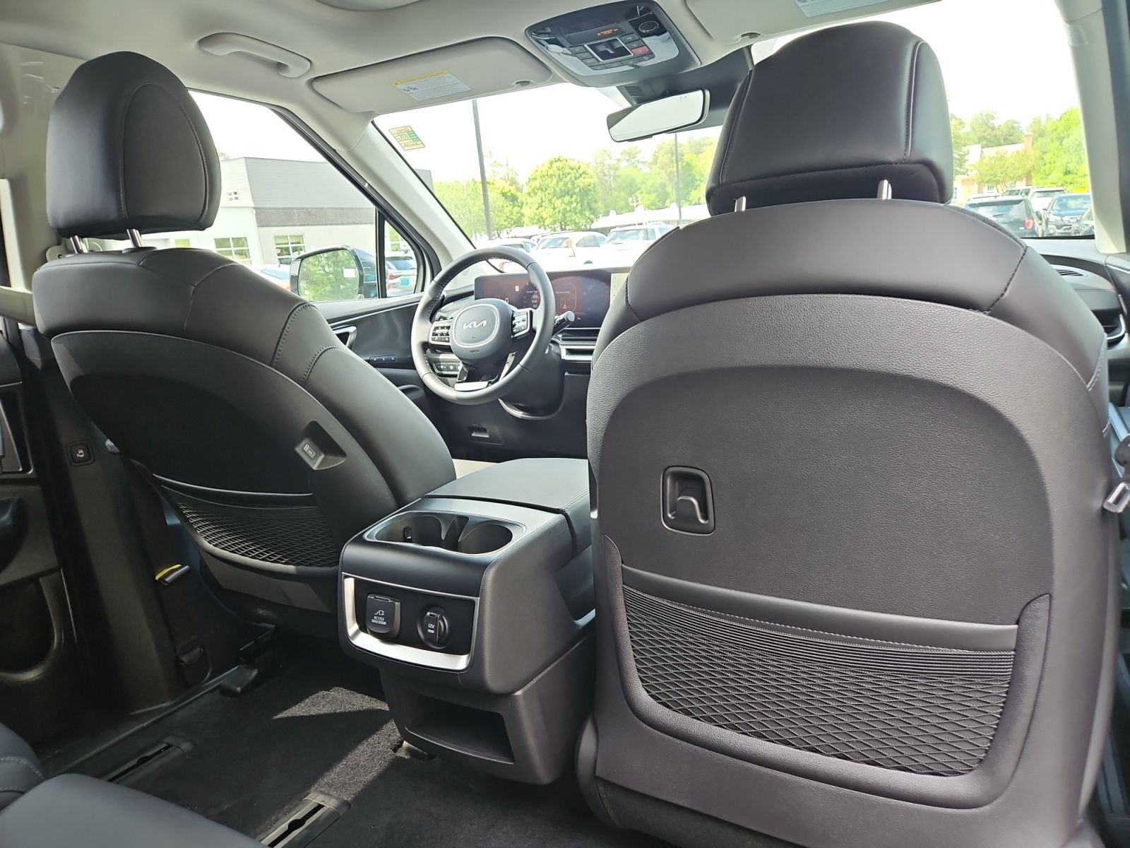 New 2026 Snow White Pearl Kia SX image 18