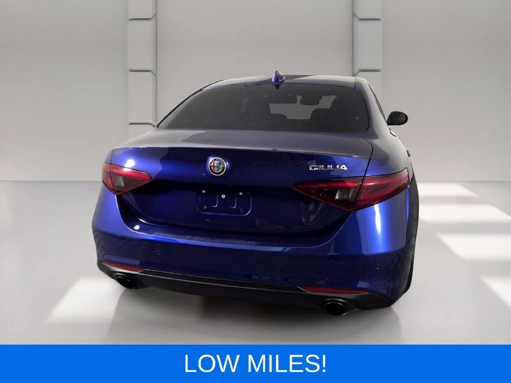 Used 2022 Anodized Blue Metallic Alfa Romeo Sprint image 5