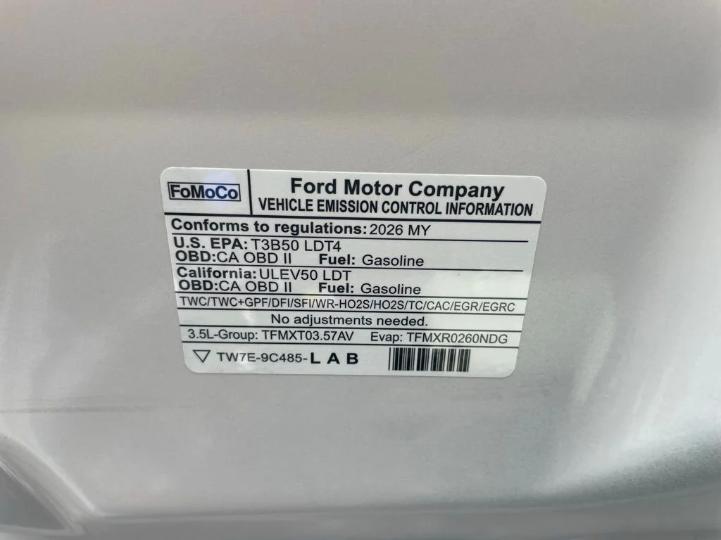 New 2026 Oxford White Ford XLT image 30