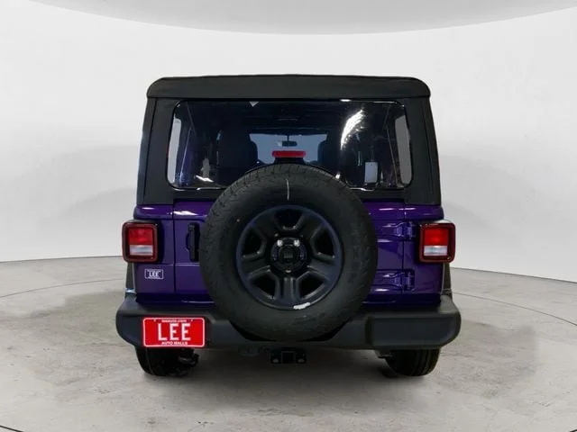 New 2026 Reign Jeep 4-DOOR SPORT image 5