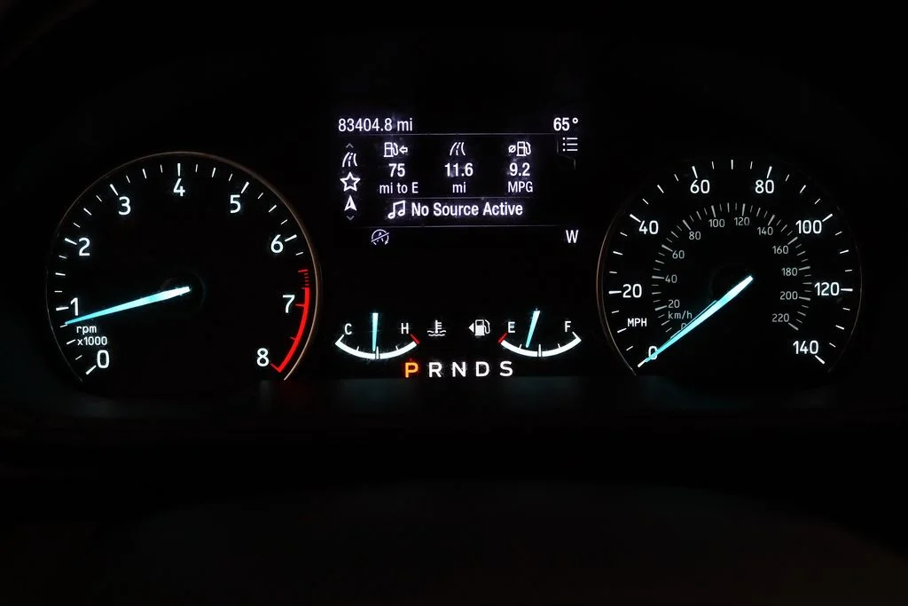 Used 2021 Black Ford SE image 18