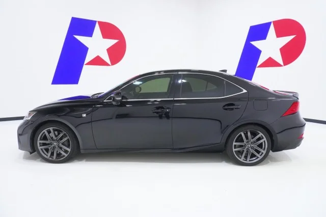 Used 2019  Lexus IS 300 F SPORT image 8