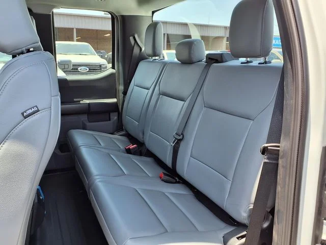 New 2026 Oxford White Ford XL image 7