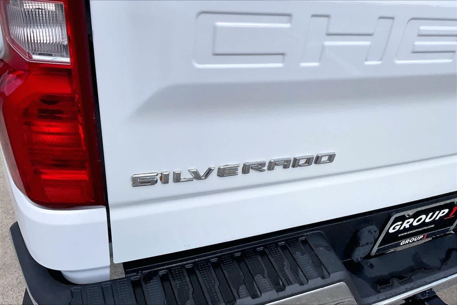 Used 2020 Summit White Chevrolet LT image 30