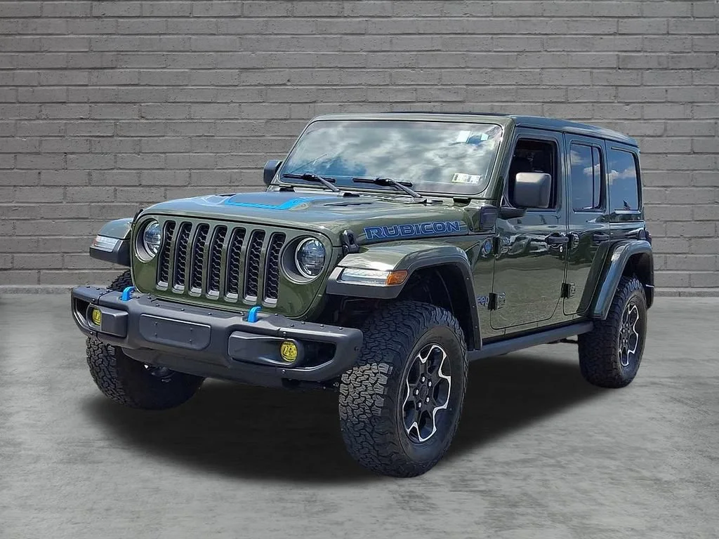Used 2023 Sarge Green Clearcoat Jeep Rubicon image 5