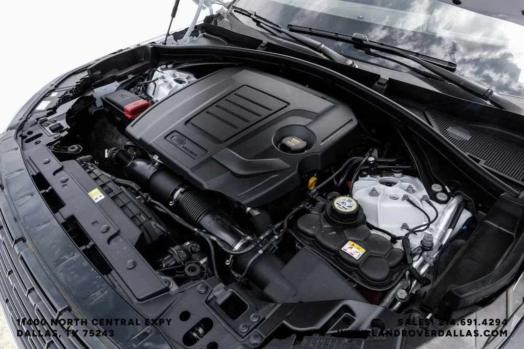 New 2026 Fuji White Land Rover S image 47