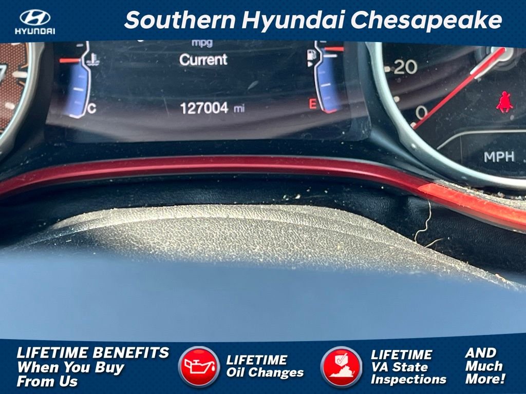 Used 2021 White Jeep Trailhawk image 1