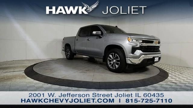Used 2024 Gray Chevrolet LT image 2