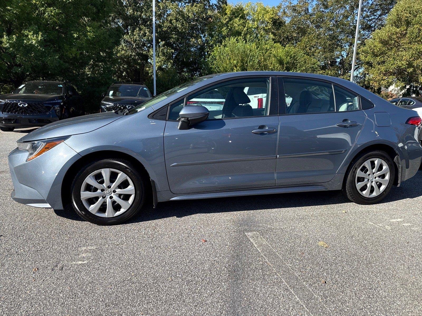 Used 2022 Celestite Toyota LE image 5