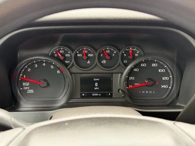 Used 2022 White Chevrolet Custom image 21