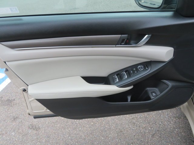 Used 2018 Kona Coffee Metallic Honda LX 1.5T image 19