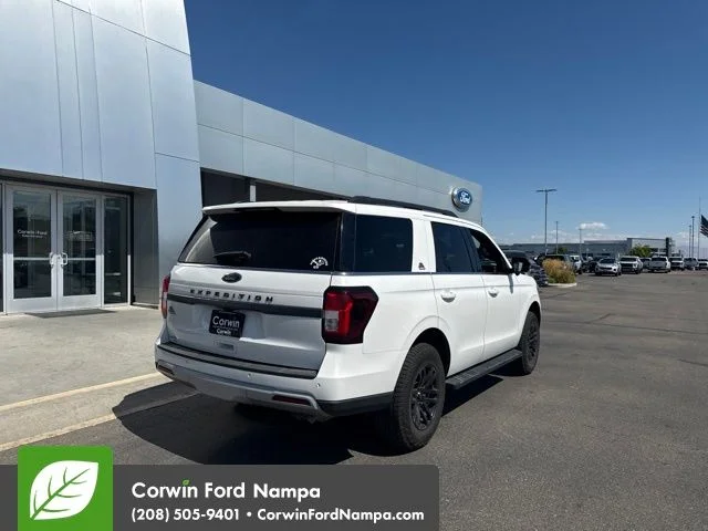 Used 2022 White Ford Timberline image 6