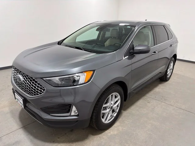 Used 2024 Carbonized Gray Metallic Ford SEL image 8