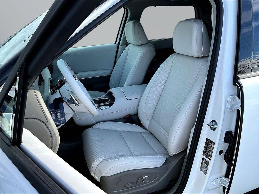 New 2026 White Hyundai Limited AWD image 20
