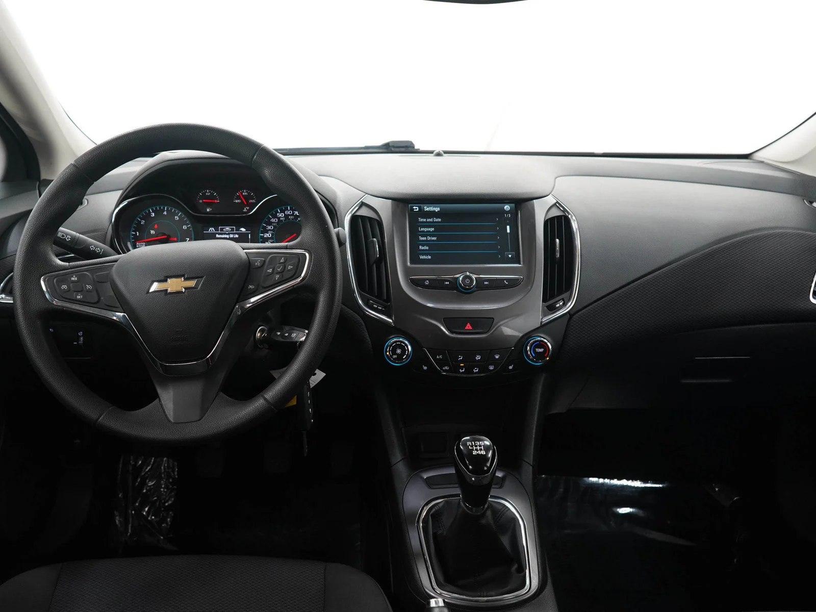 Used 2017 Cajun Red Tintcoat Chevrolet LT image 13