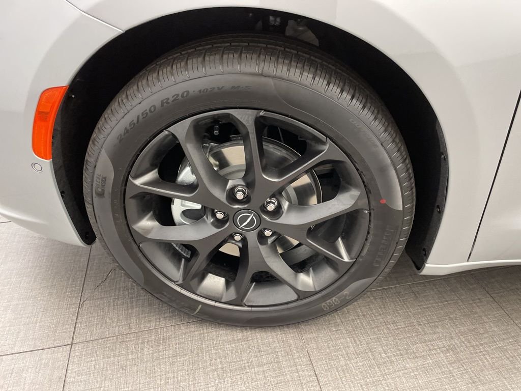 2026 Chrysler Pacifica Select - Photo 9