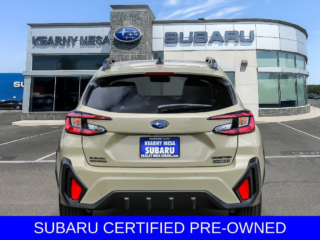 Used 2024 Pearl Subaru Premium image 3