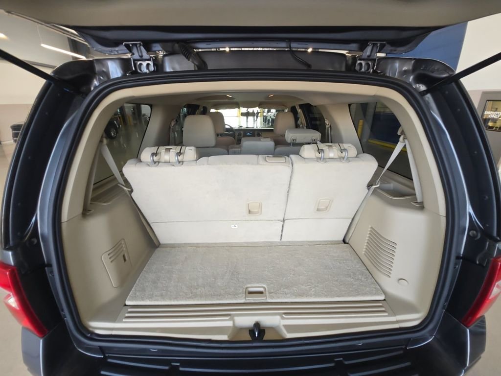 Used 2015 Gray Ford XLT image 29