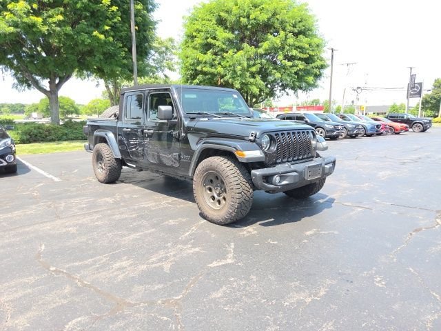 Used 2021 Black Jeep  image 1