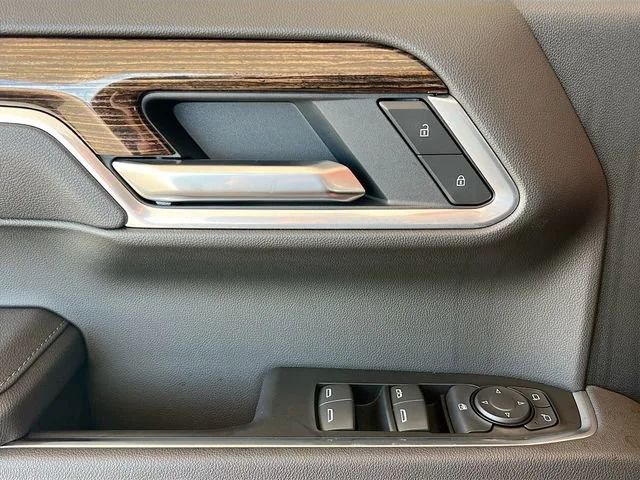 2026 GMC Sierra 1500 Elevation - Photo 13