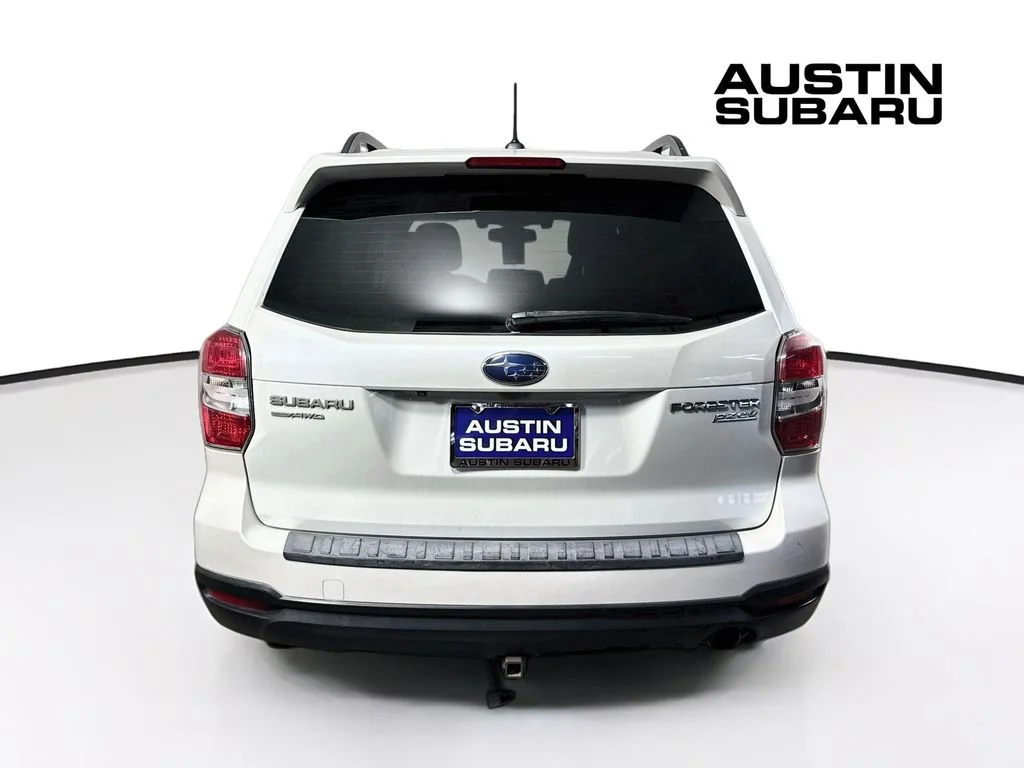 Used 2015 White Subaru 2.5i Touring image 6